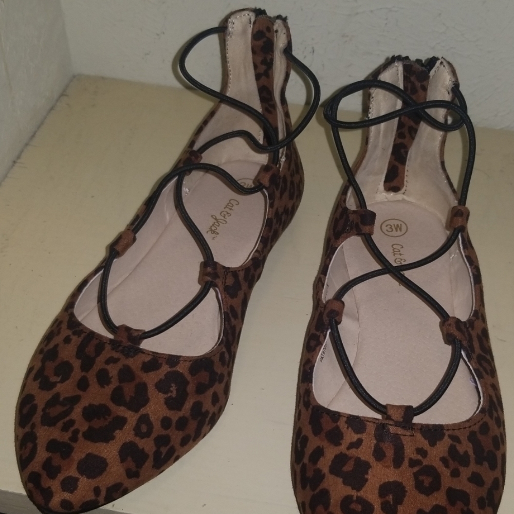 NWOT Leopard lace up ballet flats